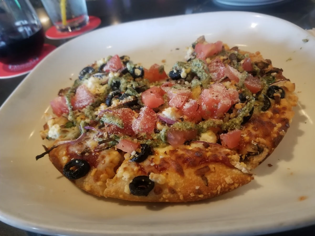 Mediterranean Pizza