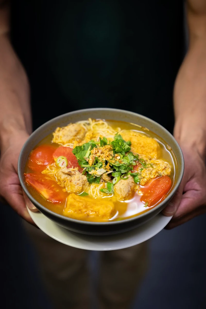 Mami's 'Real' Tomato Crab Noodles Bun Rieu Cua