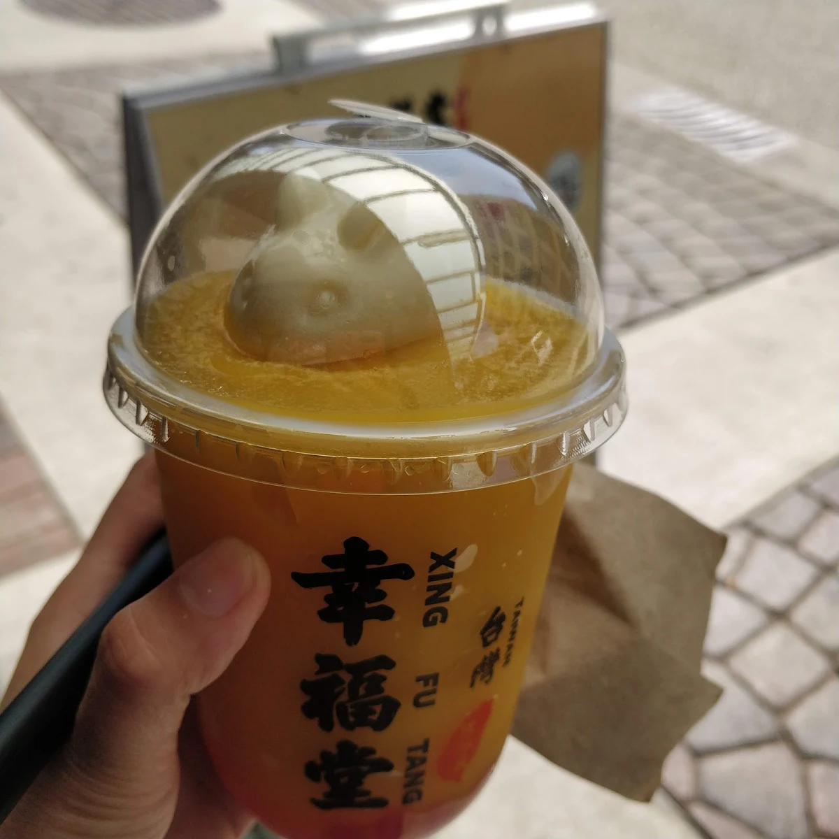 Bunny Jelly Mango Smoothie
