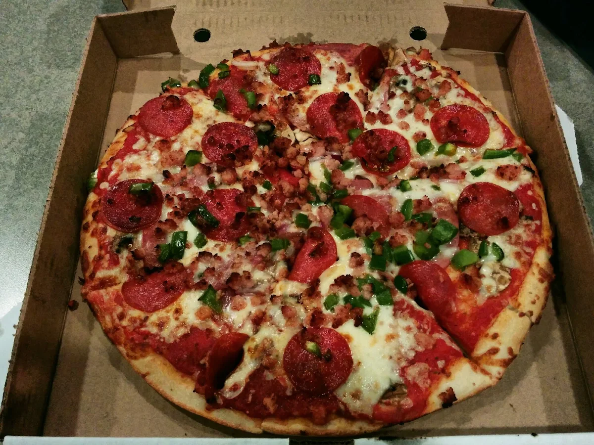 Classic Canadian Pizza 9