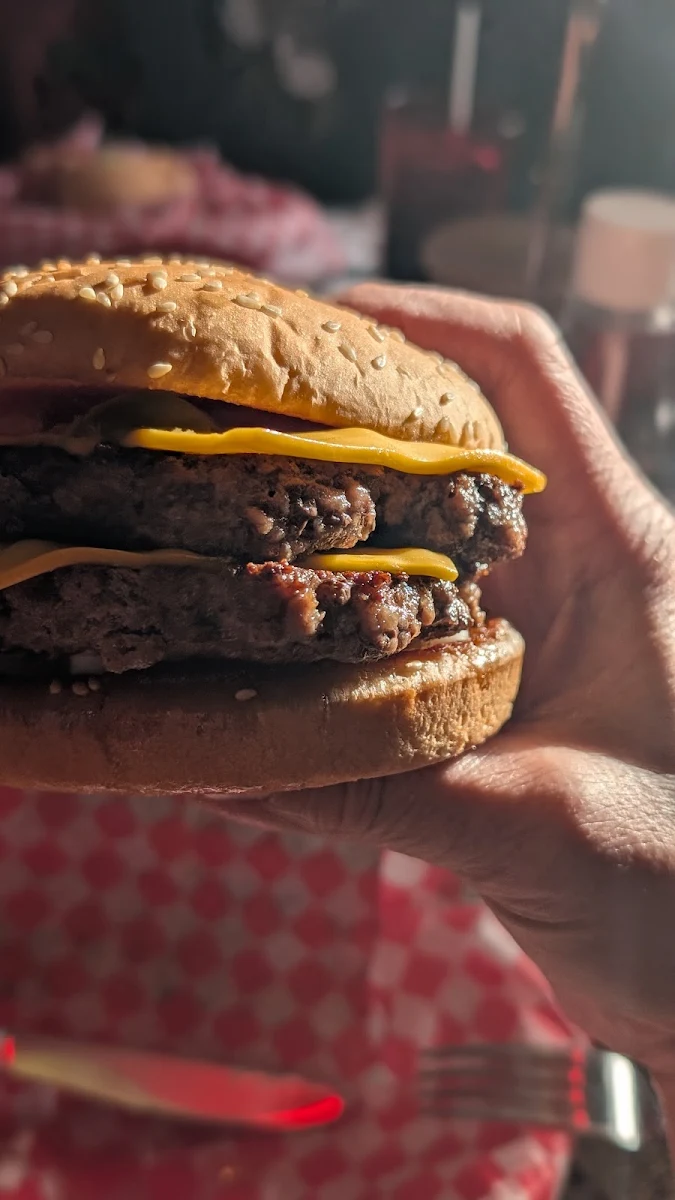 Royal Prince Burger