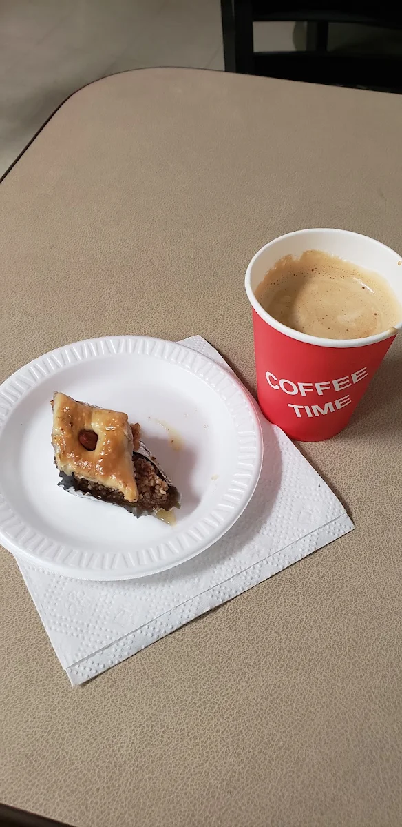 بقلاوة, Café tim gad