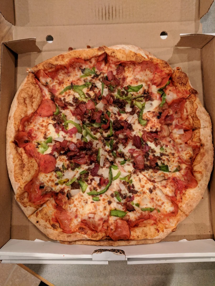 Deluxe Pizza