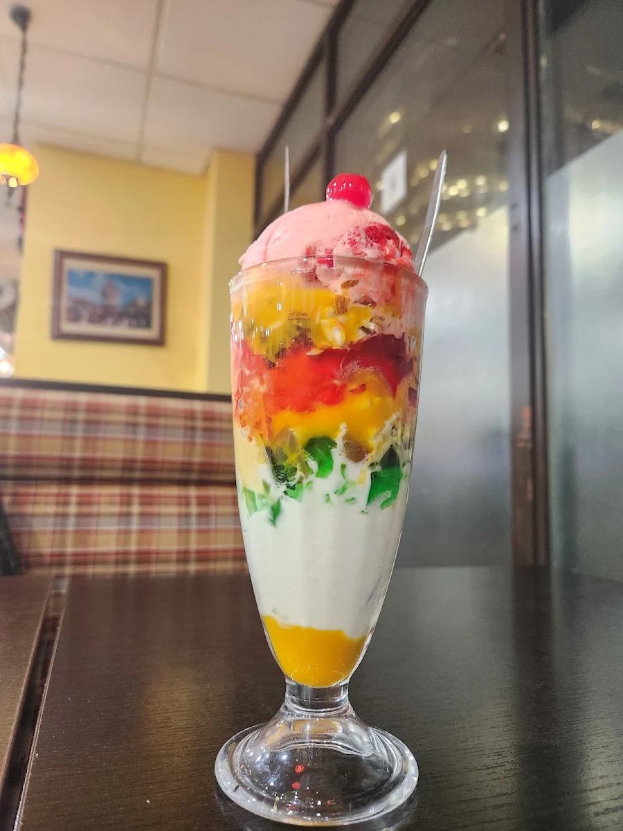 Gadbad Ice Cream Sundae
