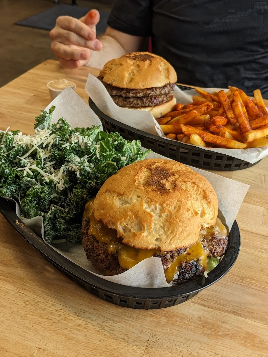 Highlights, Deadbeetz Burgers
