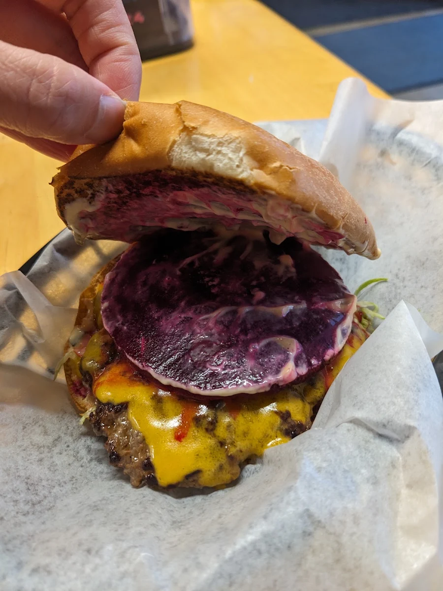 Highlights, Deadbeetz Burgers