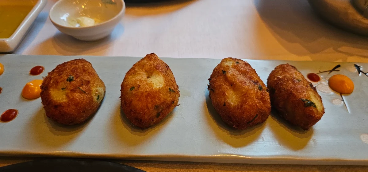 Pasteis De Bacalhau