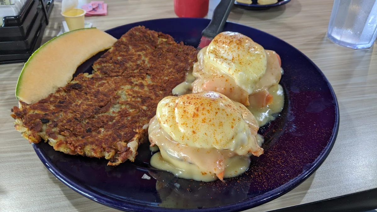 Smoked Salmon Benedict