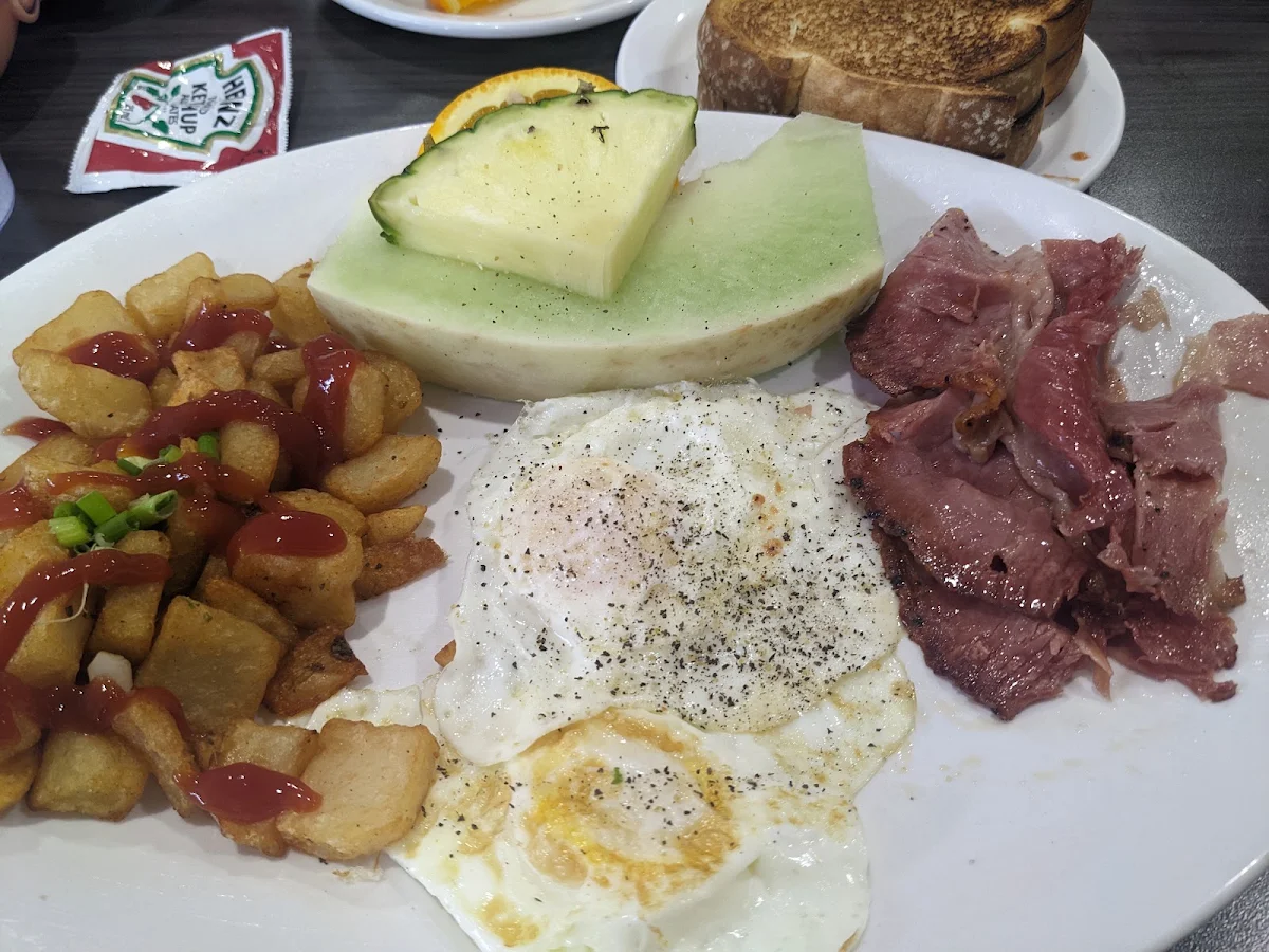 2 Oeufs Viande Fumée