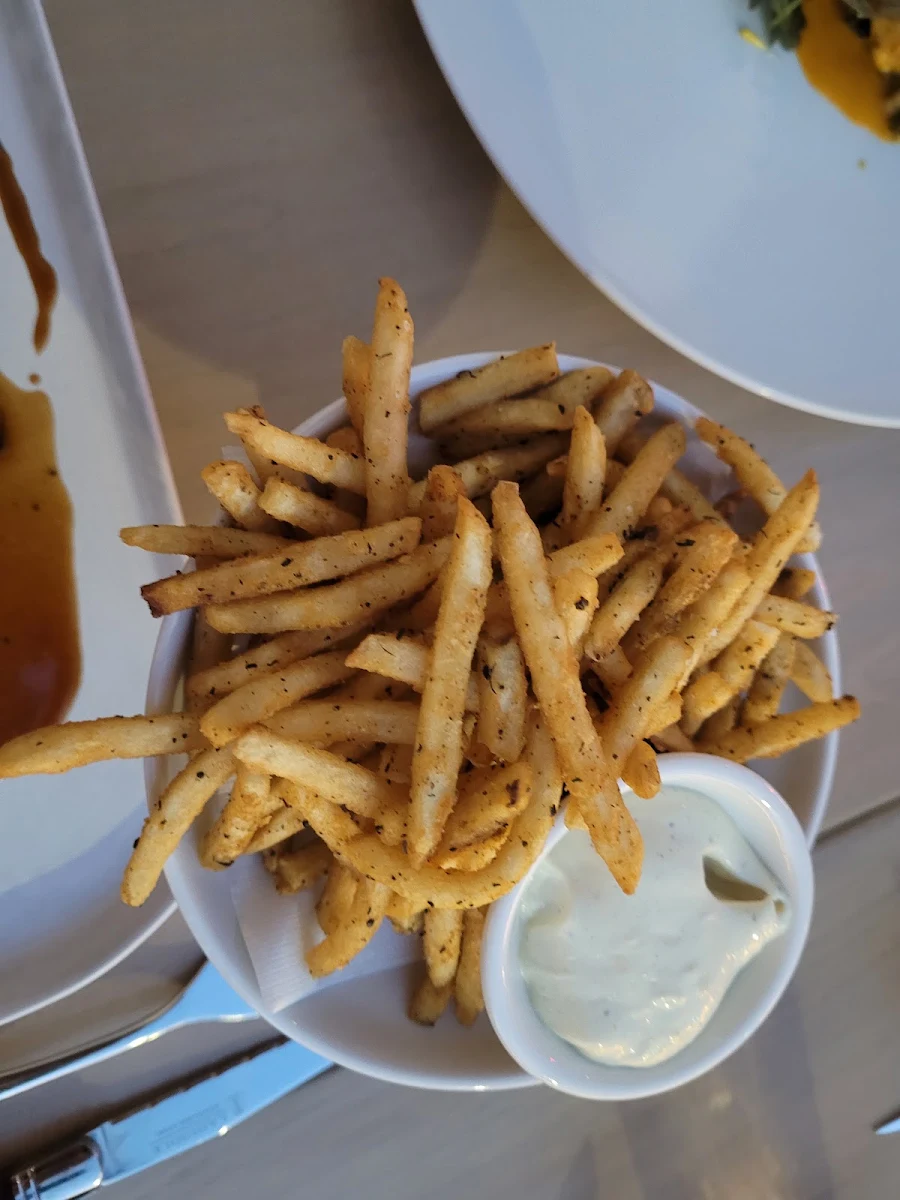 Sweet Potato Frites & Spicy Aioli