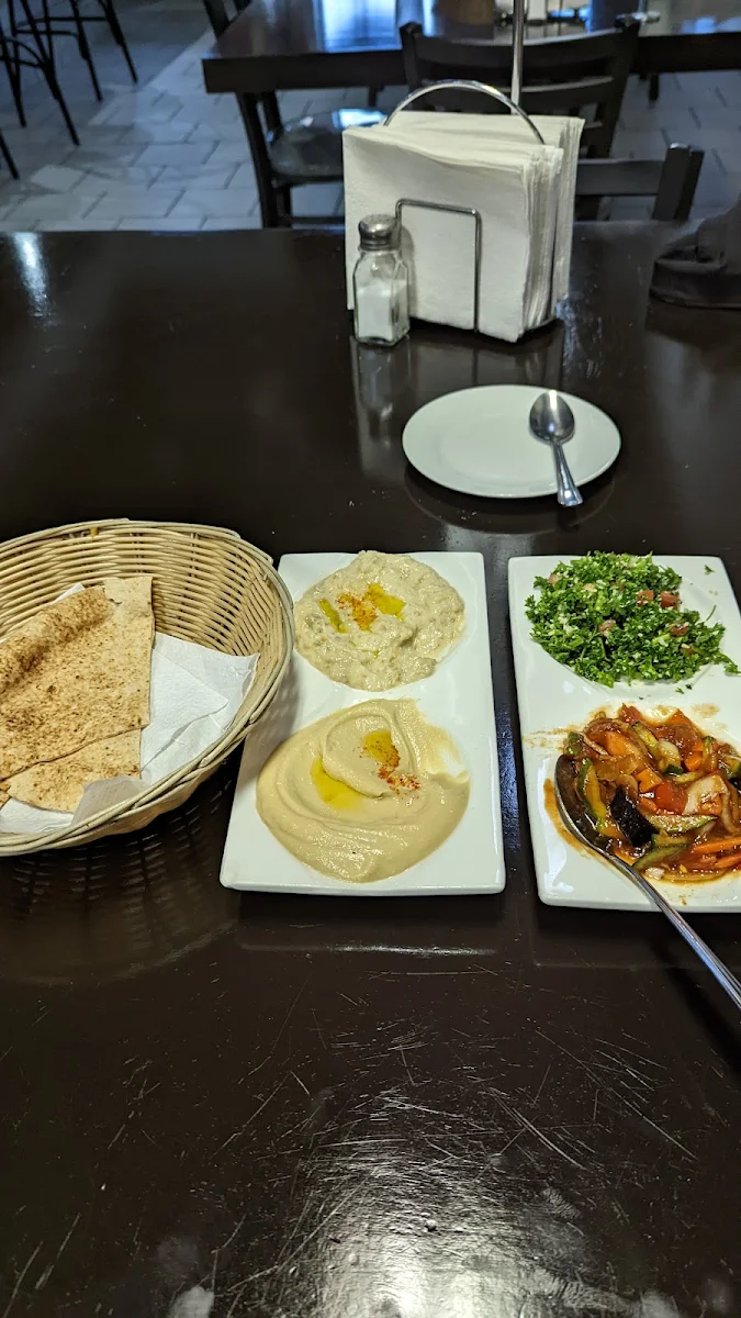 Highlights, Barmakey Restaurant & Bar