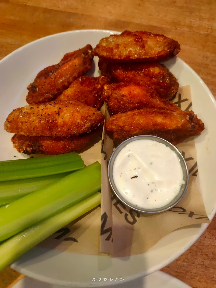 Salt and Pepper Chicken Wings