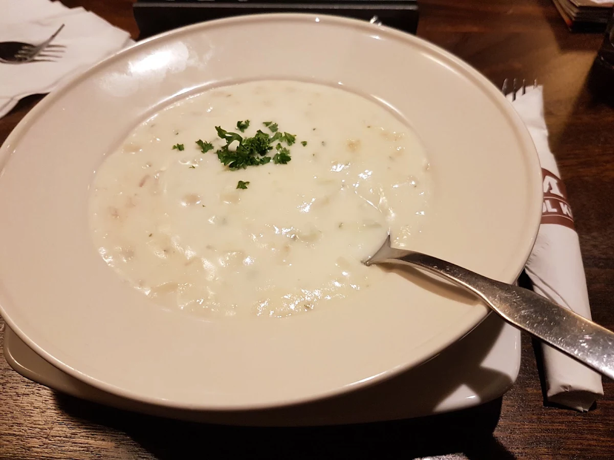 Chowder, MR MIKES SteakhouseCasual