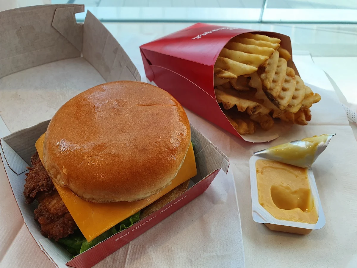 Chick-Fil-A Deluxe Meal