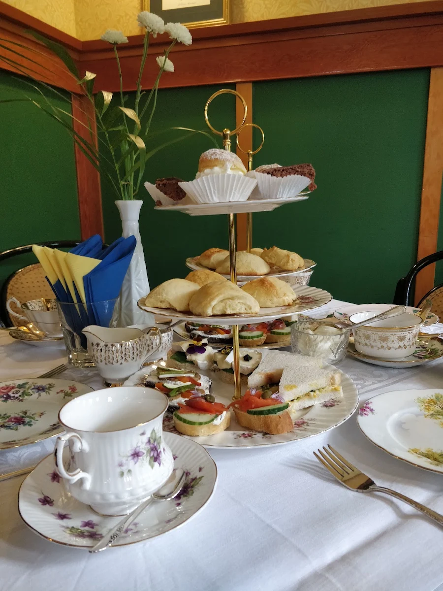 High Tea at Reader's Garden Cafe