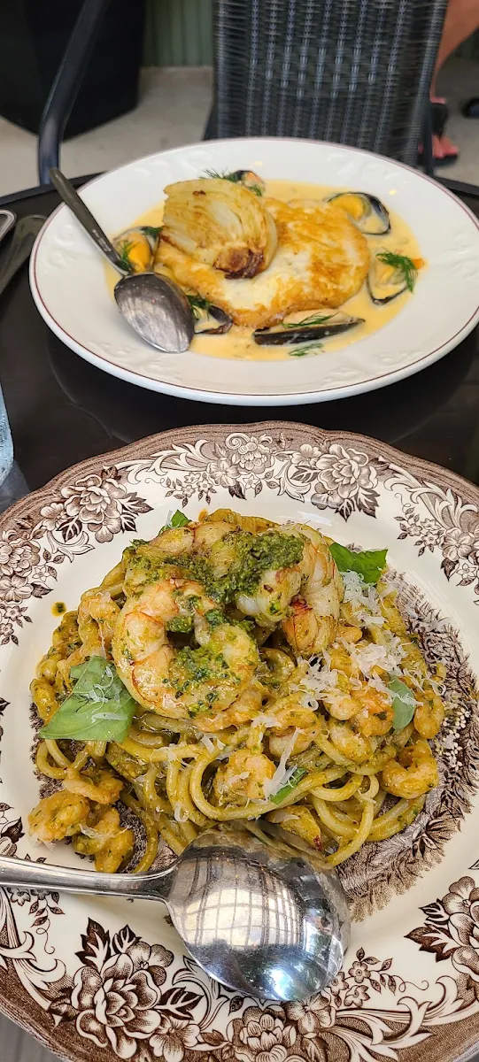 Spaghetti Crevettes Au Pesto de Pistaches
