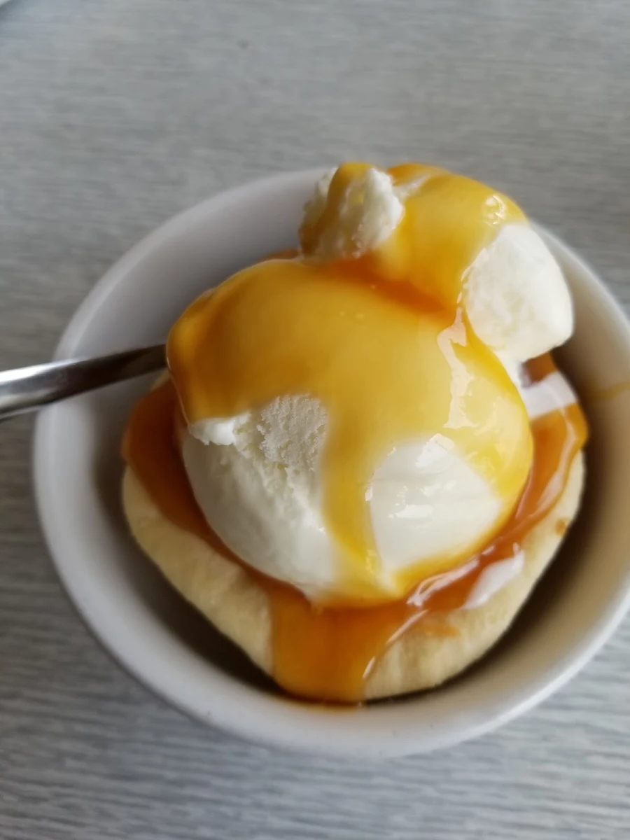 Coconut Tart with Icecream
