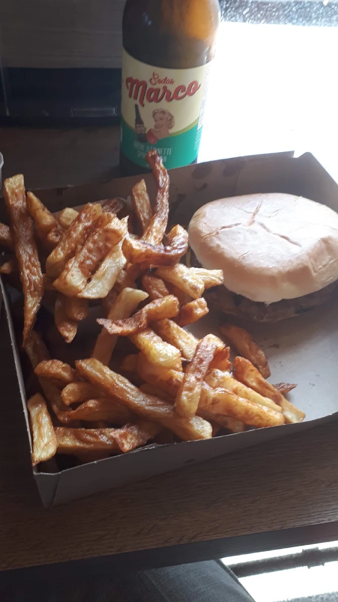 Burger & Fries