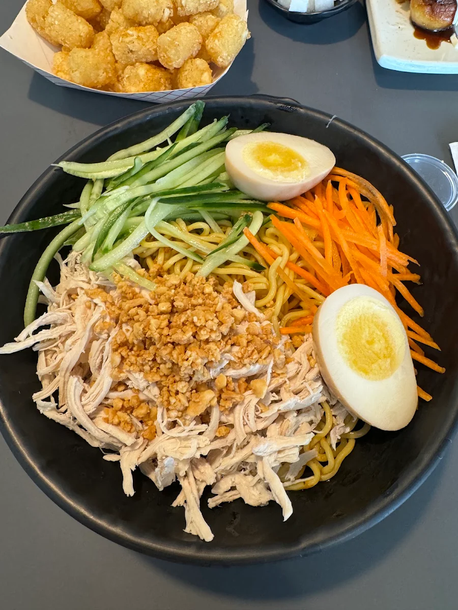Highlights, Alfy's Noodle House