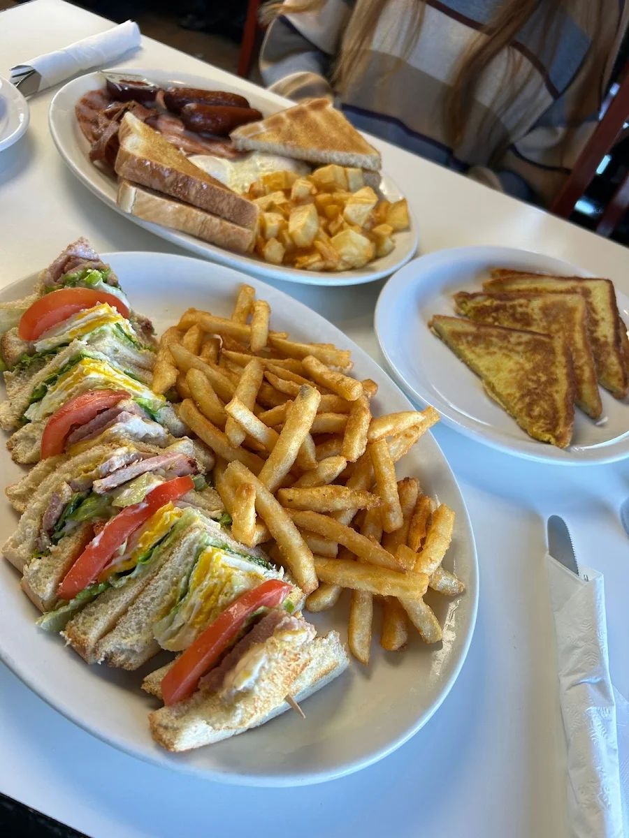 Peameal Club Sandwich