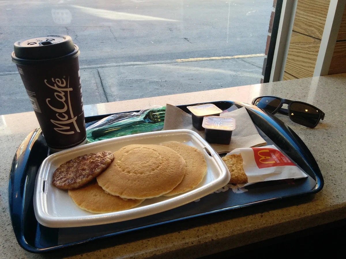 Hotcakes Happy Meal