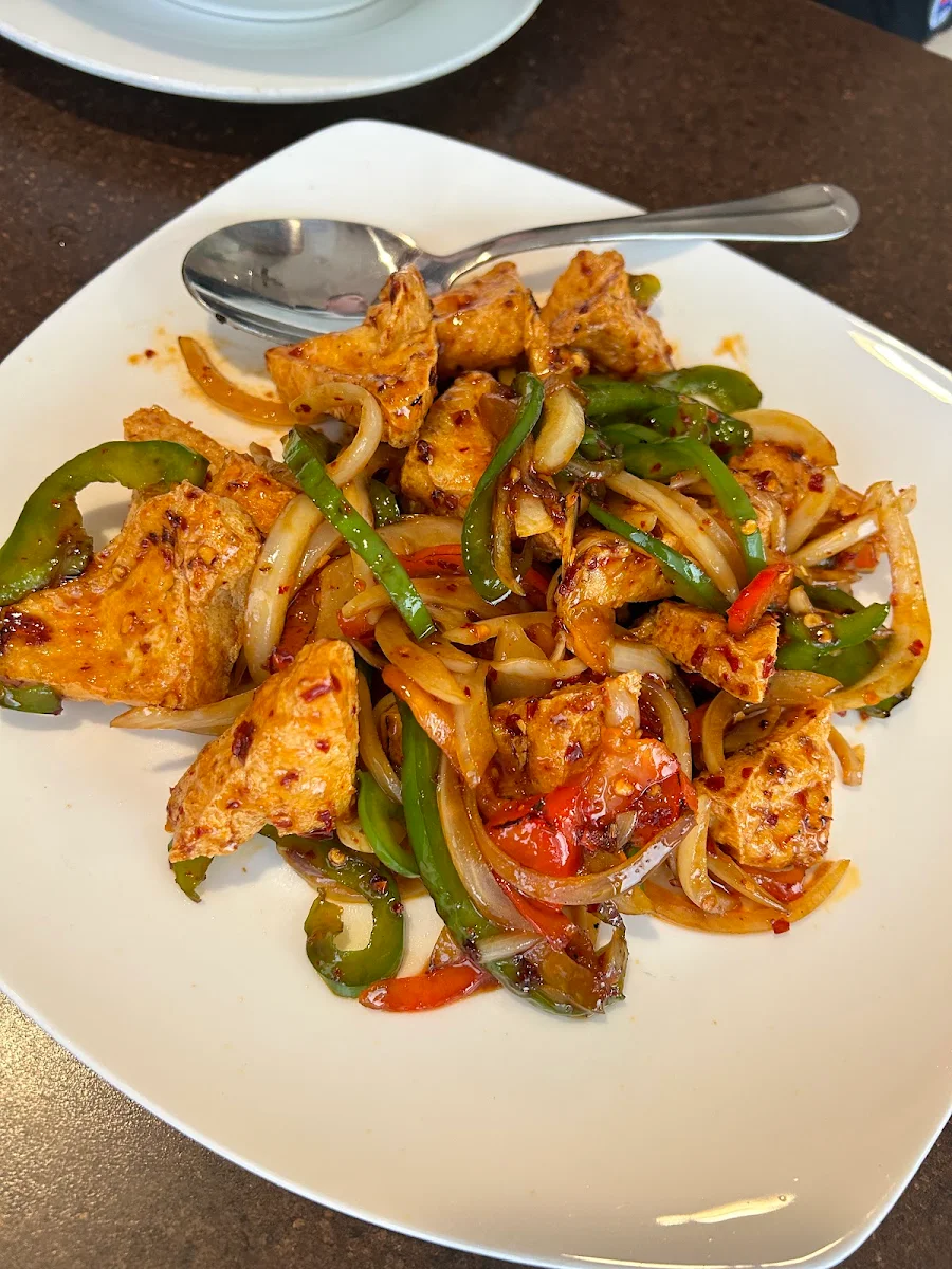 Pan Fried Chicken with Lemongrass Bell Pepper & Onion