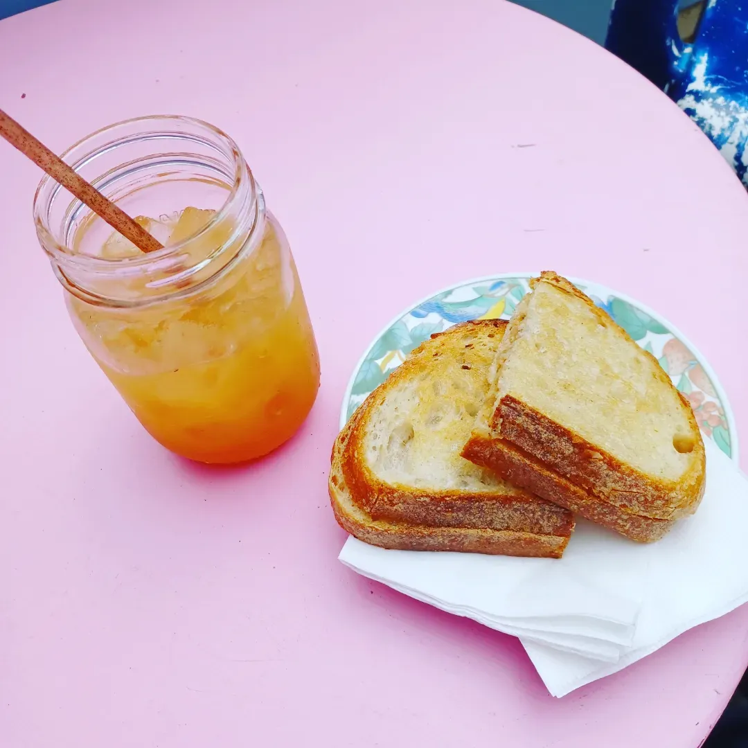 Grilled Cheese Aux Oignons Caramélisés