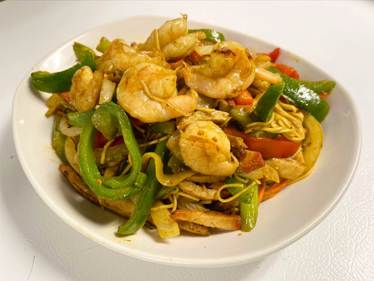 Shrimp Chow Mein