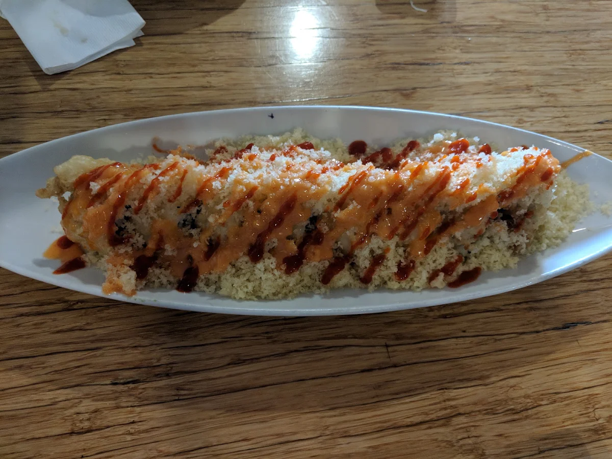 Tempura Spicy Salmon Roll