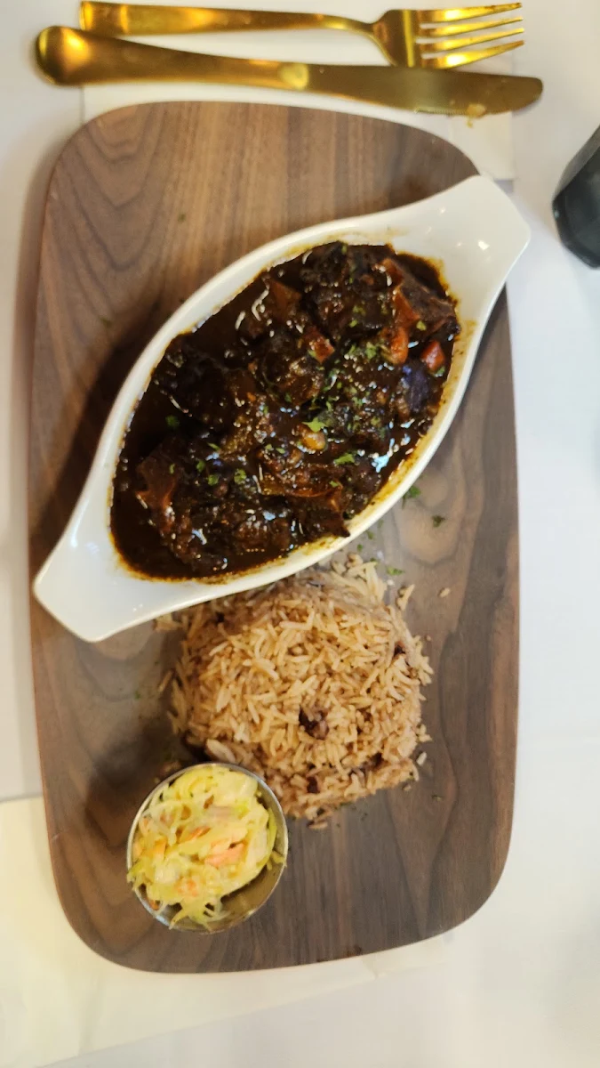Oxtail Plate