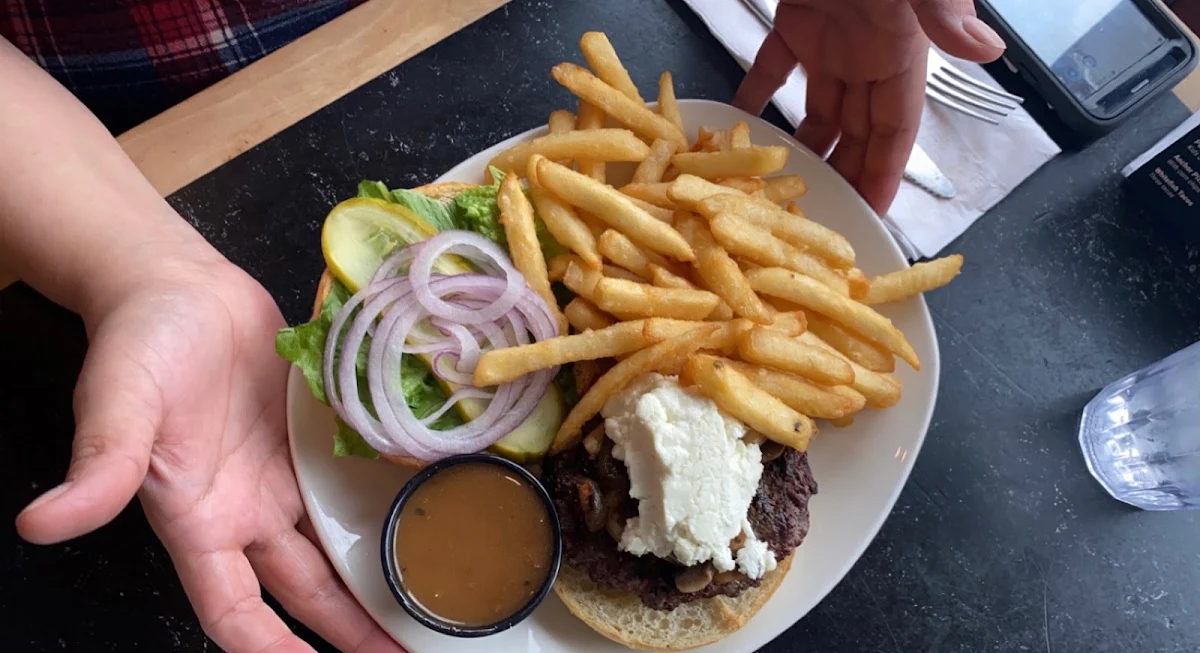 Mushroom Chevre Burger Platter w Gravy on the Side
