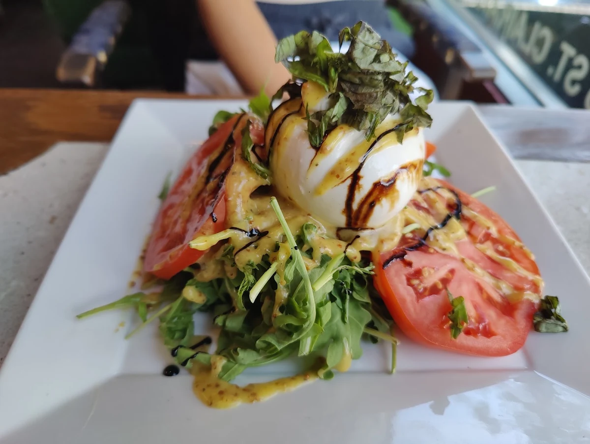 Burrata Salad