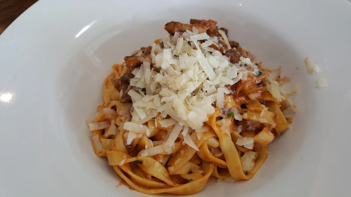 Tagliatelle Ragu