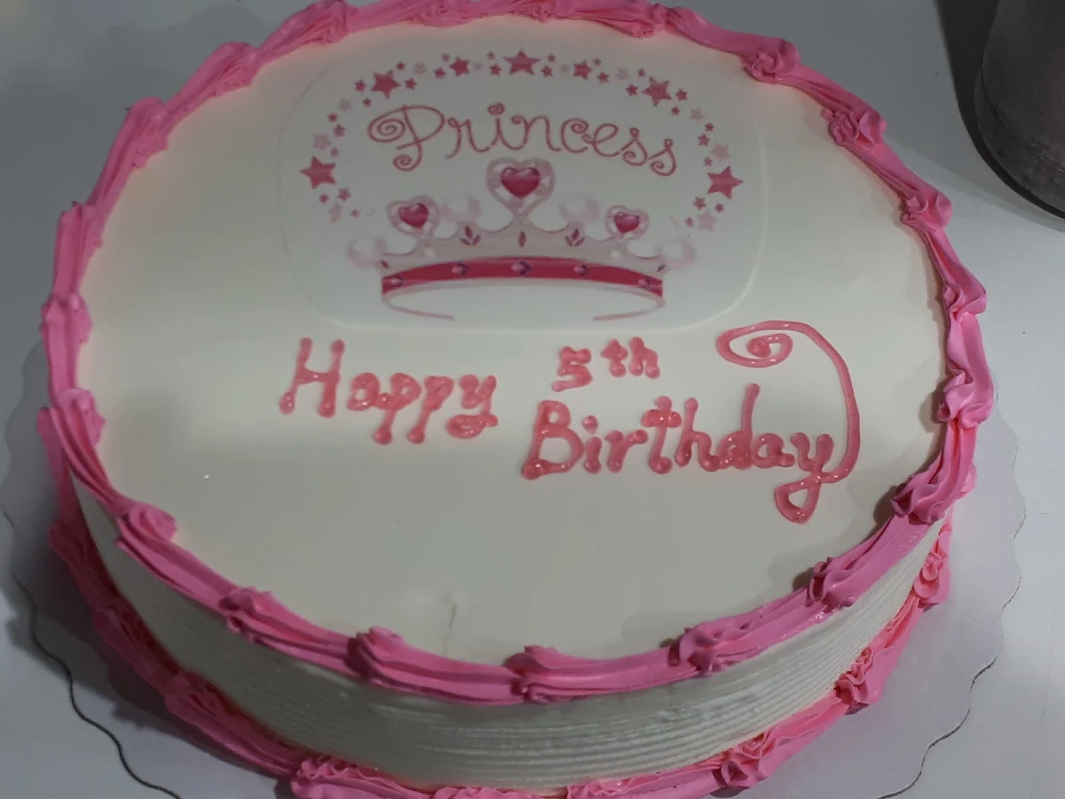 Vanilla Ice Cream Cake with Picture