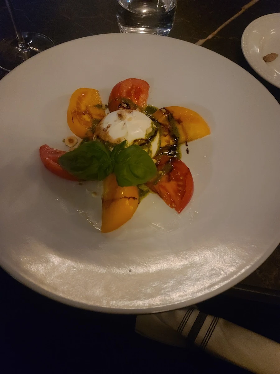 Burrata Salad