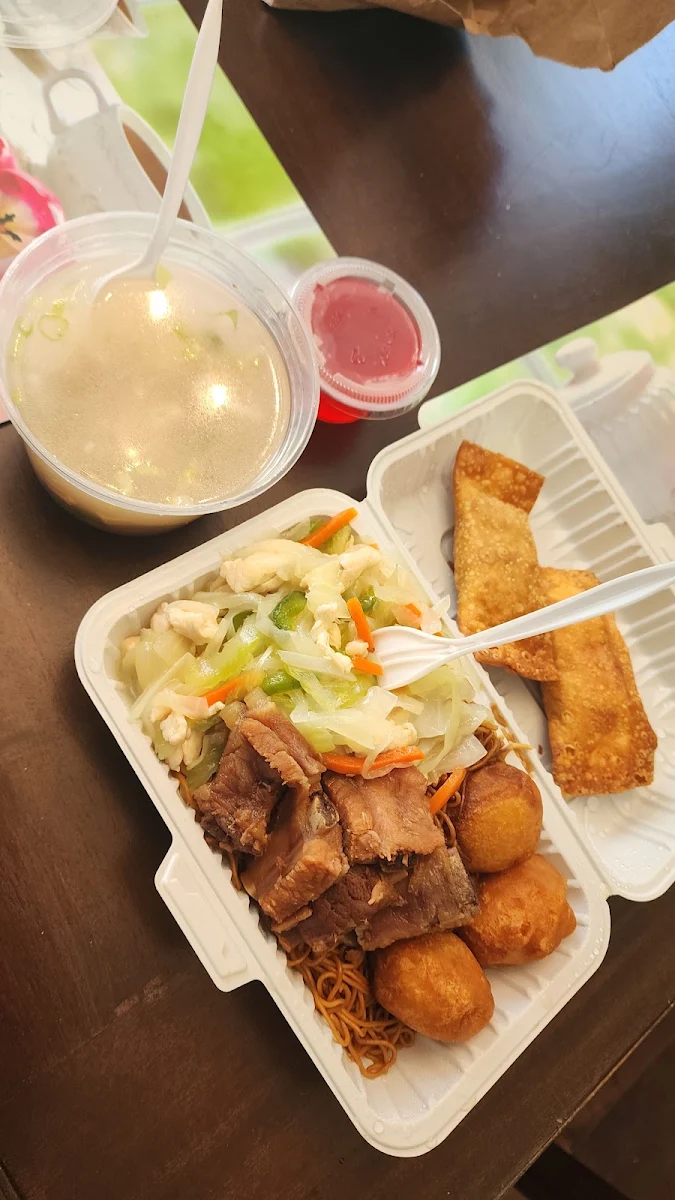Highlights, Canton Restaurant