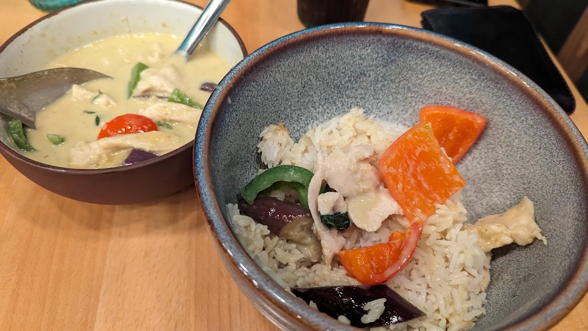 Green Curry Chicken