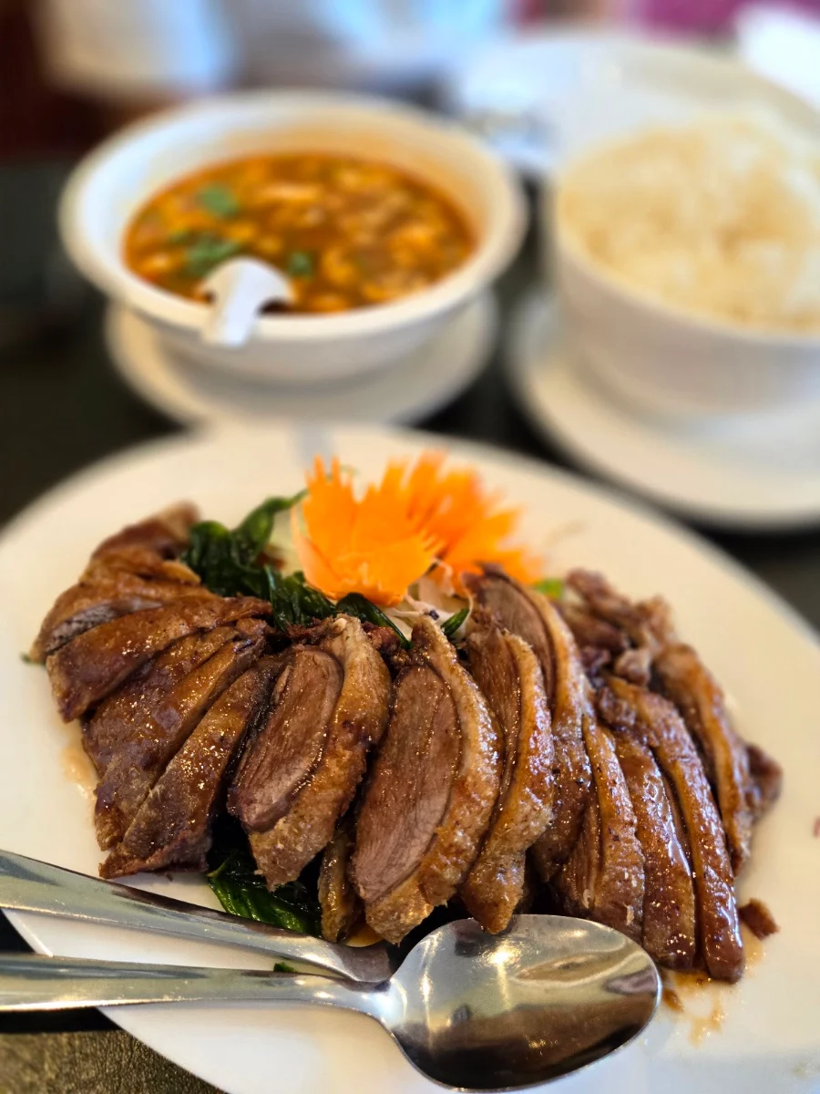 Crispy Duck with Tamarind Sauce