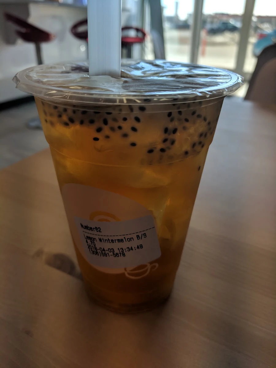 Lemon Wintermelon with Basil Seeds