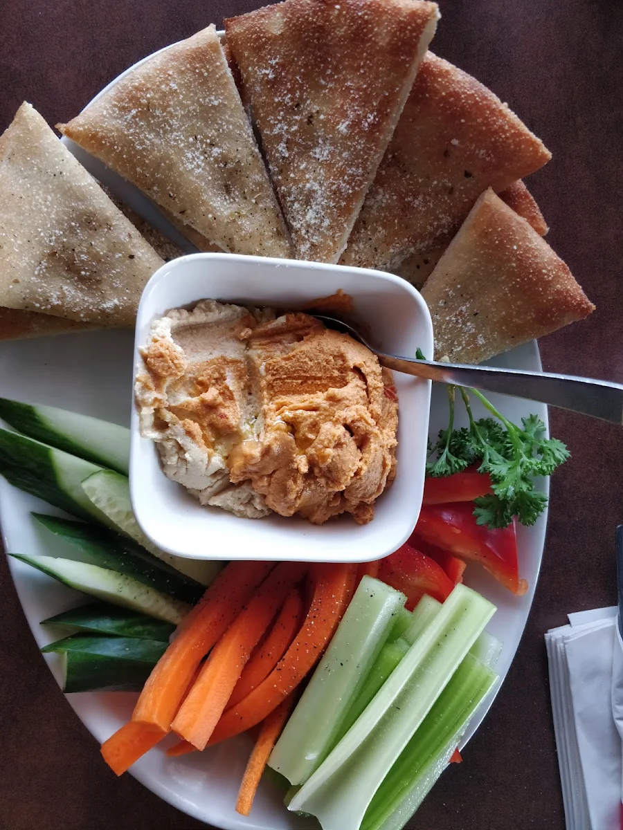 Pita with Hummus