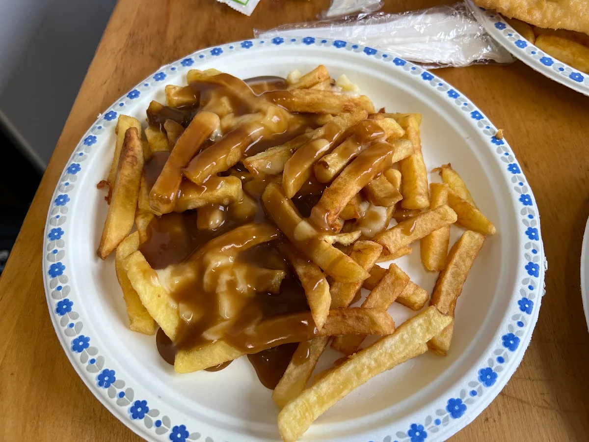 Large Poutine