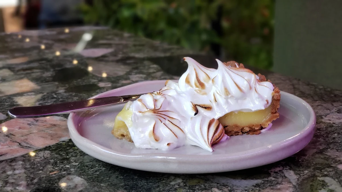 Tarte Au Citron Meringué