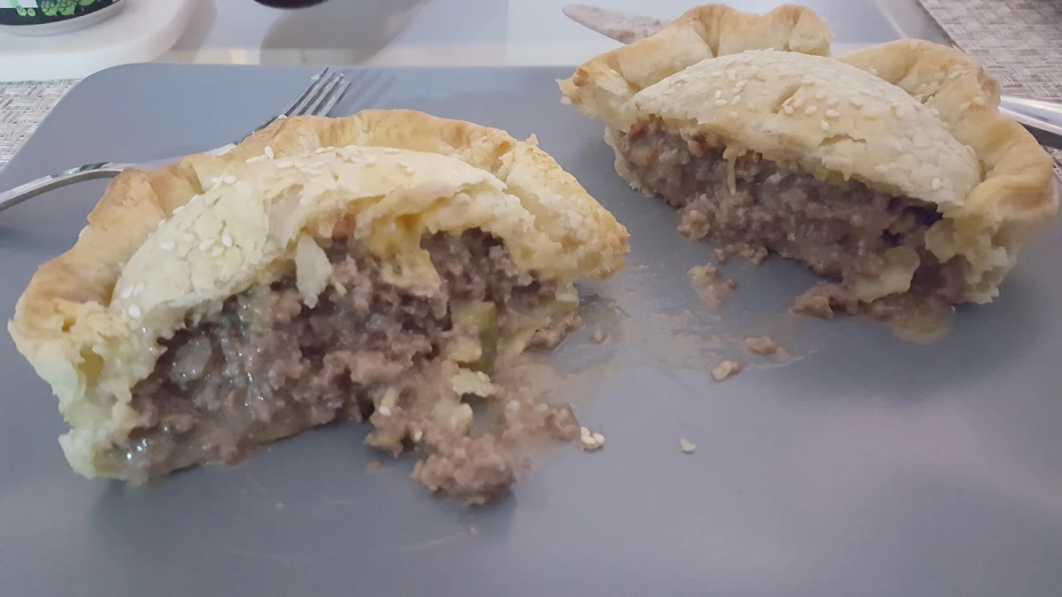 Bacon Cheeseburger Pie