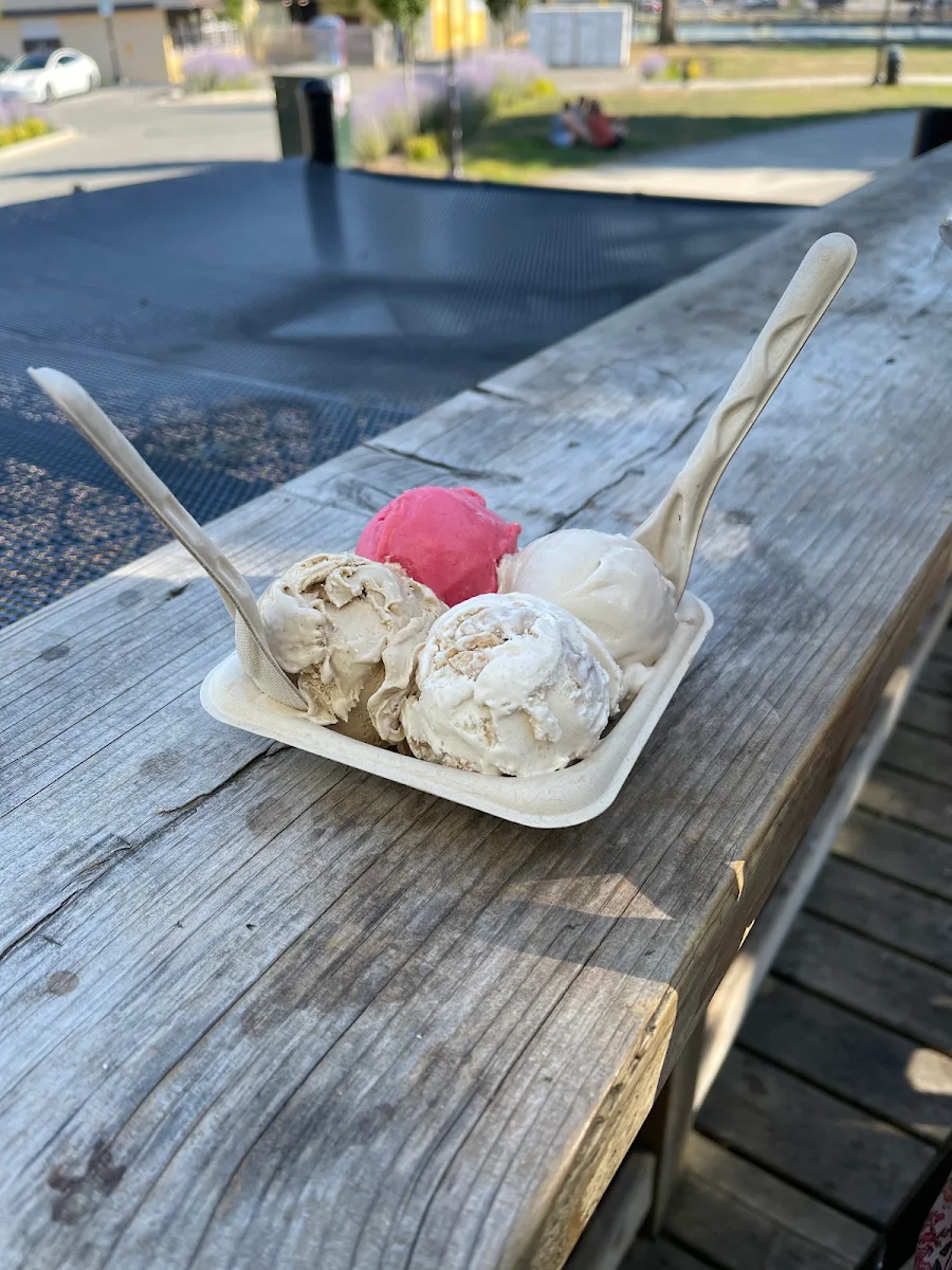 Ice Cream Flight