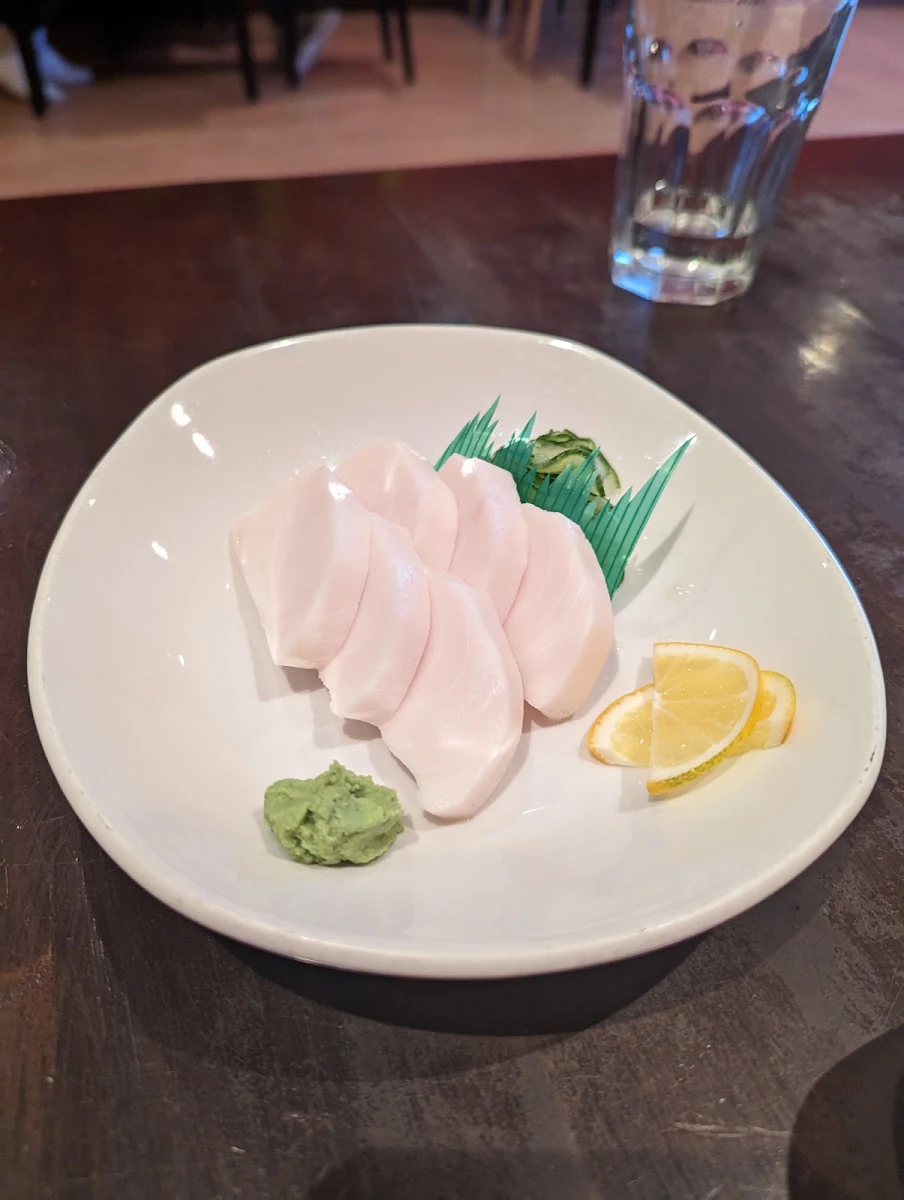 Butter Fish Sashimi 6 pcs