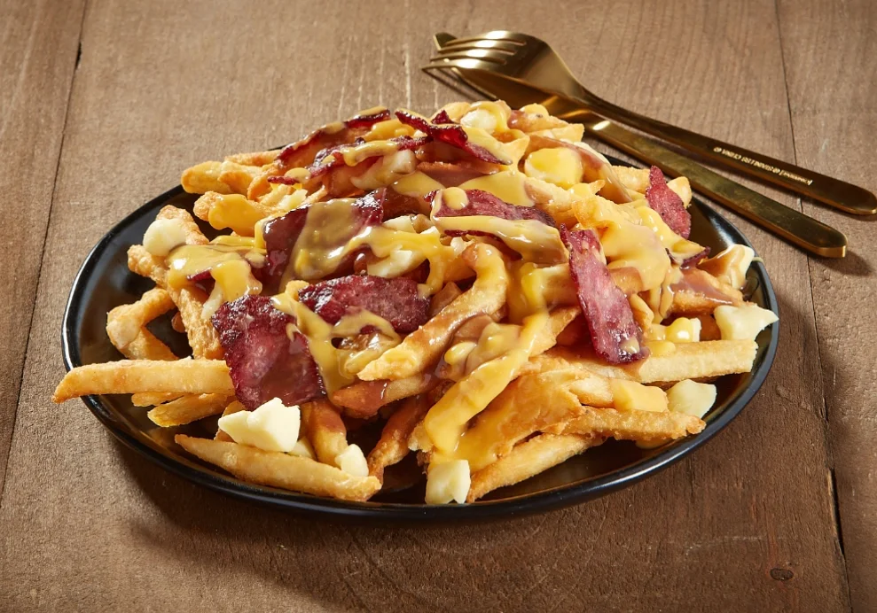 Bacon N Cheese Poutine