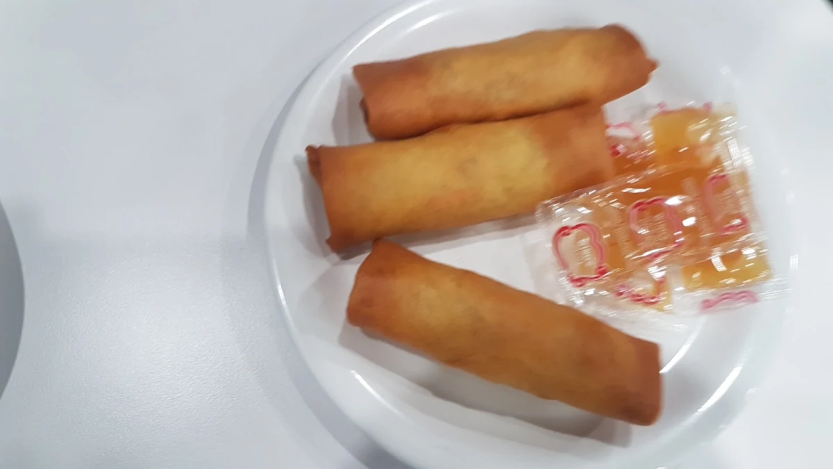 Imperial Roll Hot 1pc