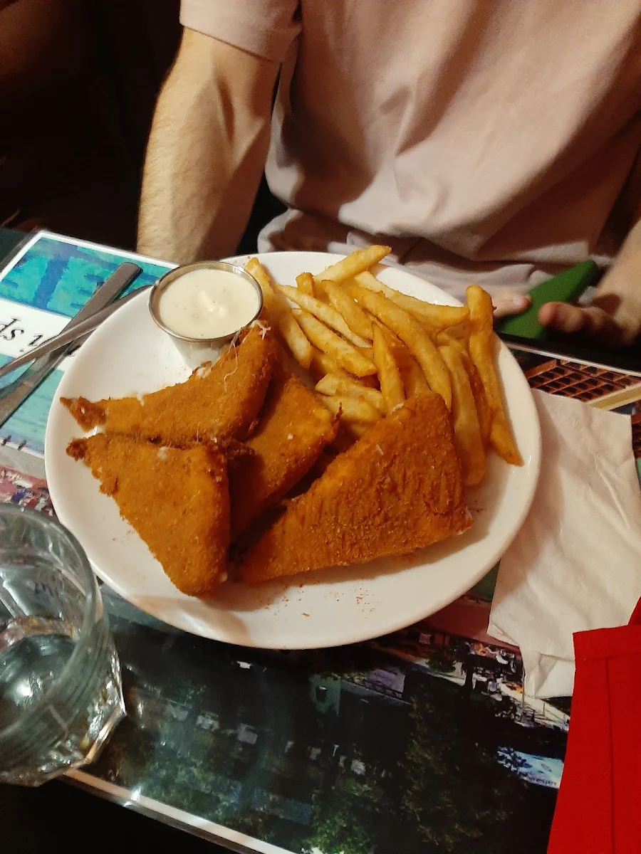 Cordon Bleu, Budapest Hungarian Restaurant