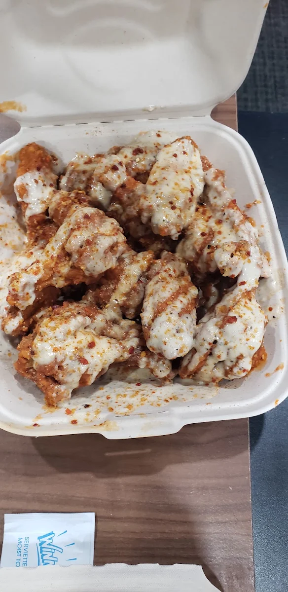 Spicy Garlic Parmesan Wings