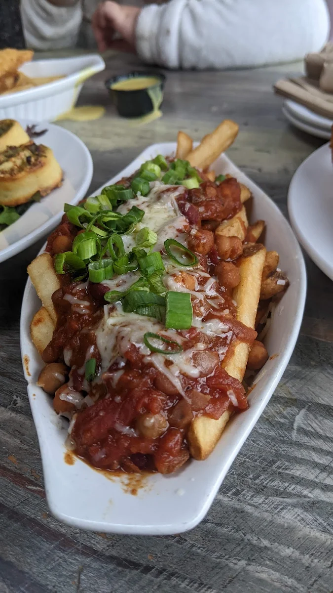 Chili & Cheese Fries